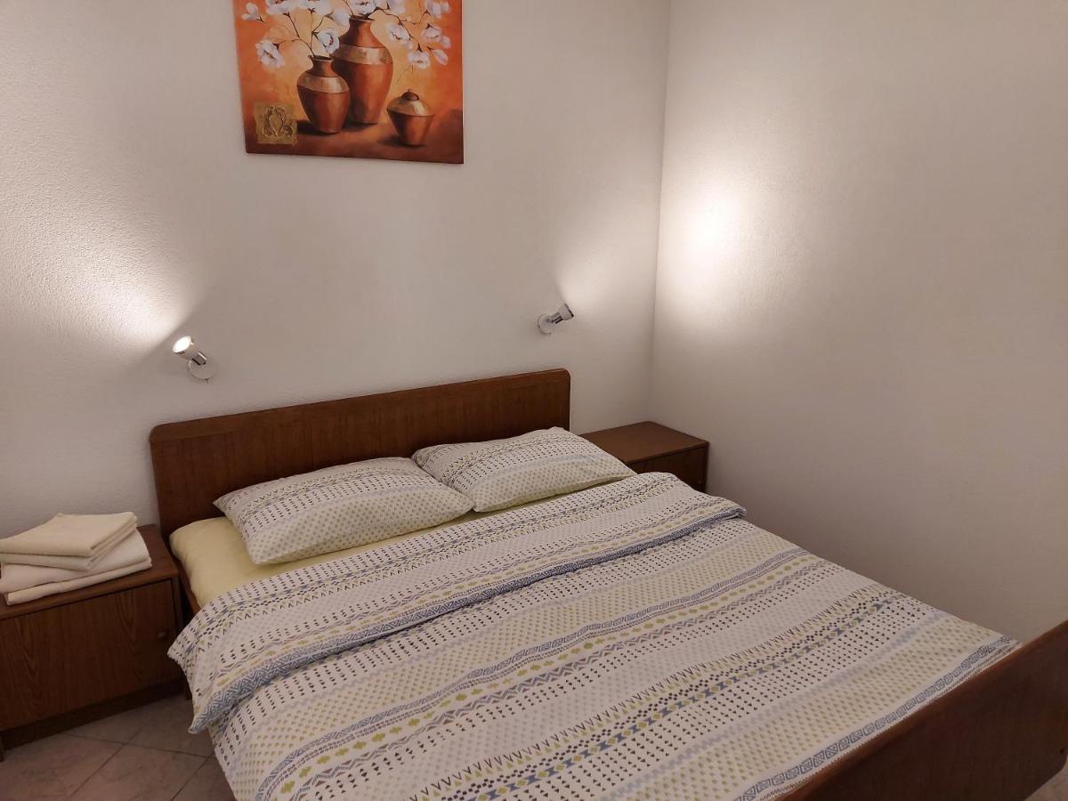 Apartments & Rooms Nensi บัชกา ภายนอก รูปภาพ
