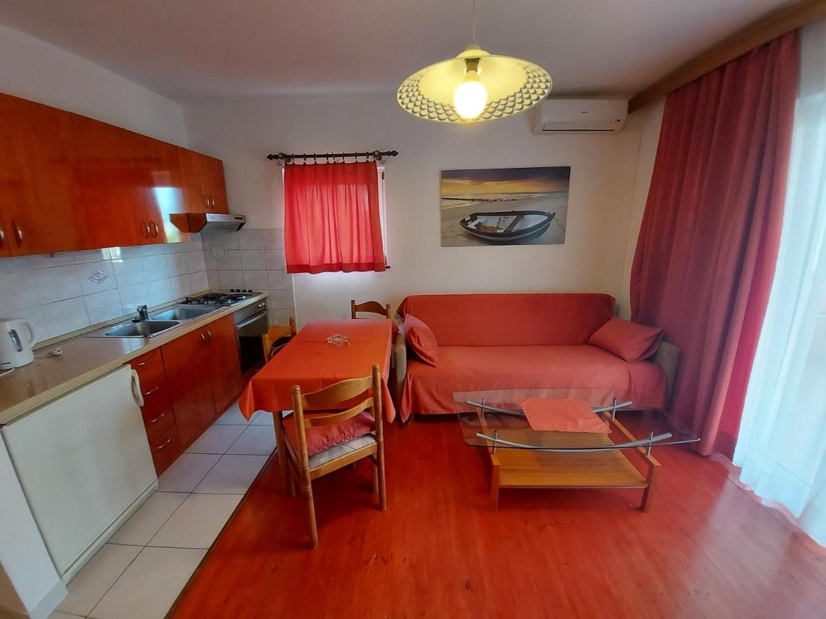 Apartments & Rooms Nensi บัชกา ภายนอก รูปภาพ