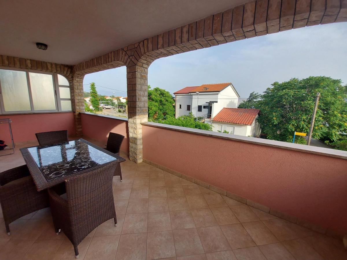 Apartments & Rooms Nensi บัชกา ภายนอก รูปภาพ
