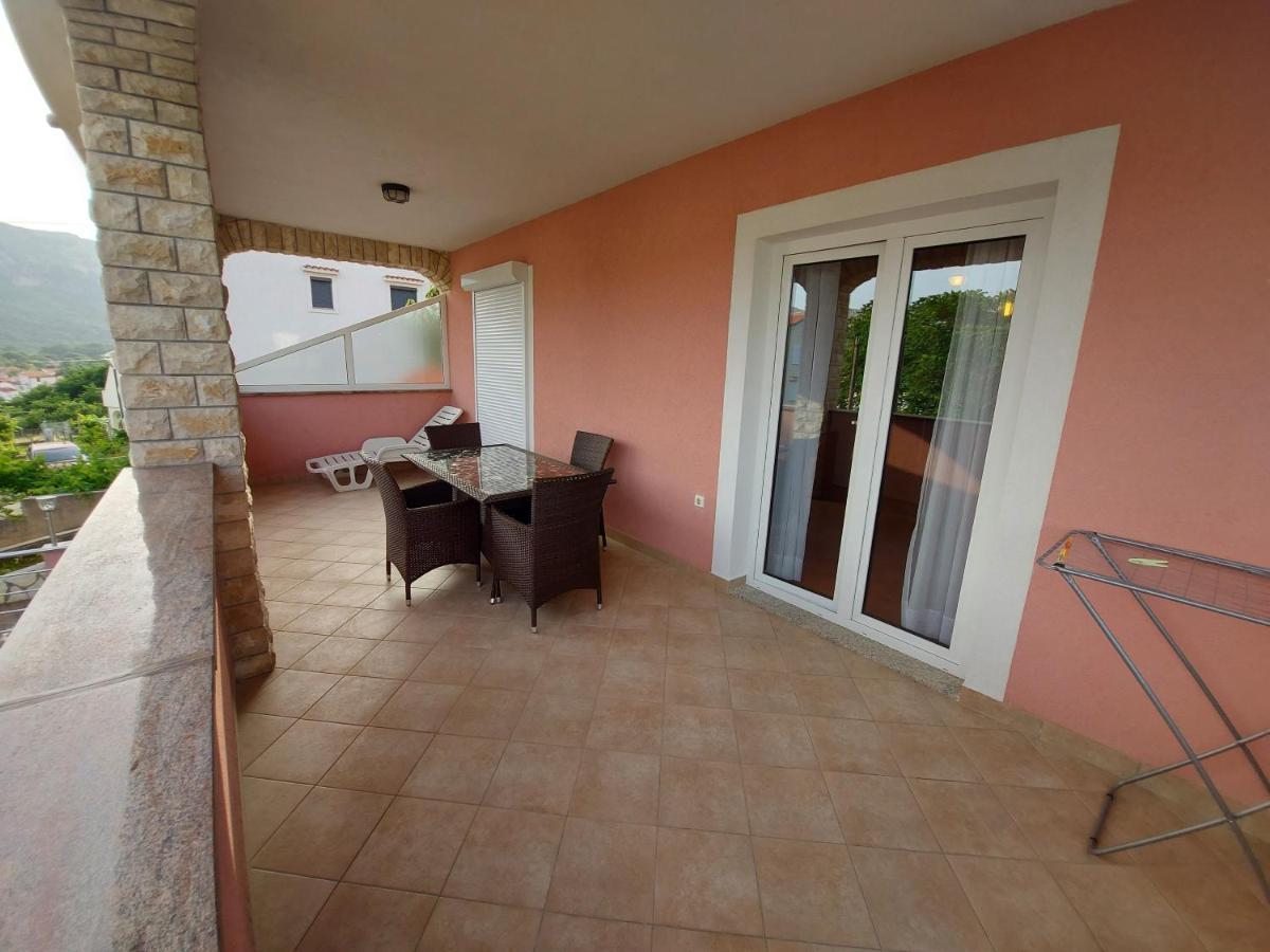 Apartments & Rooms Nensi บัชกา ภายนอก รูปภาพ