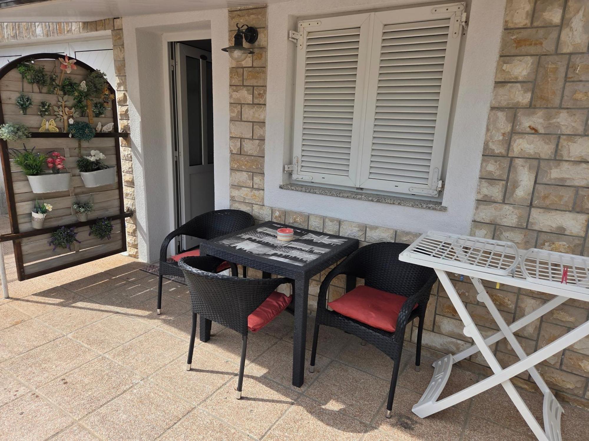 Apartments & Rooms Nensi บัชกา ภายนอก รูปภาพ