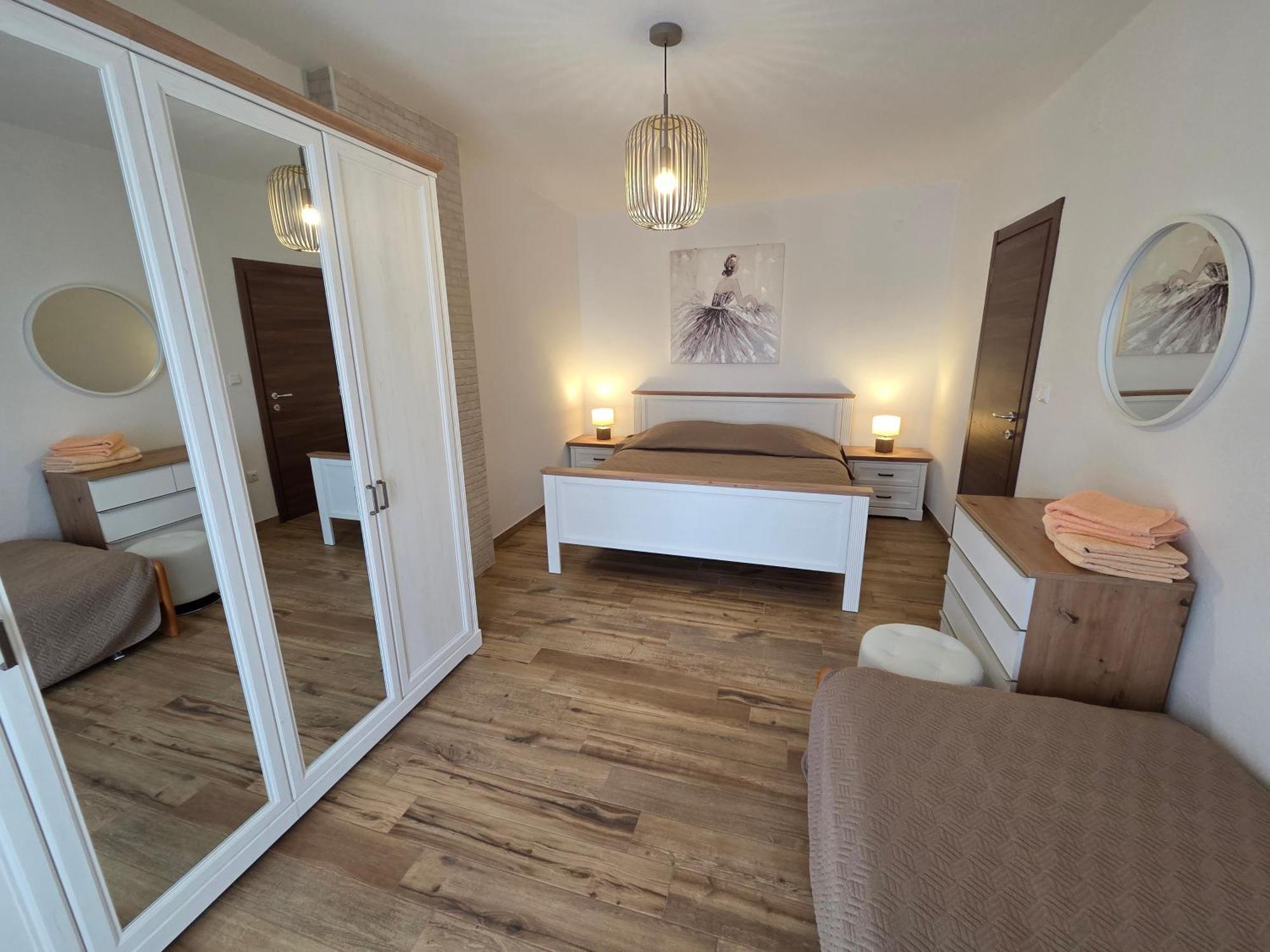 Apartments & Rooms Nensi บัชกา ภายนอก รูปภาพ