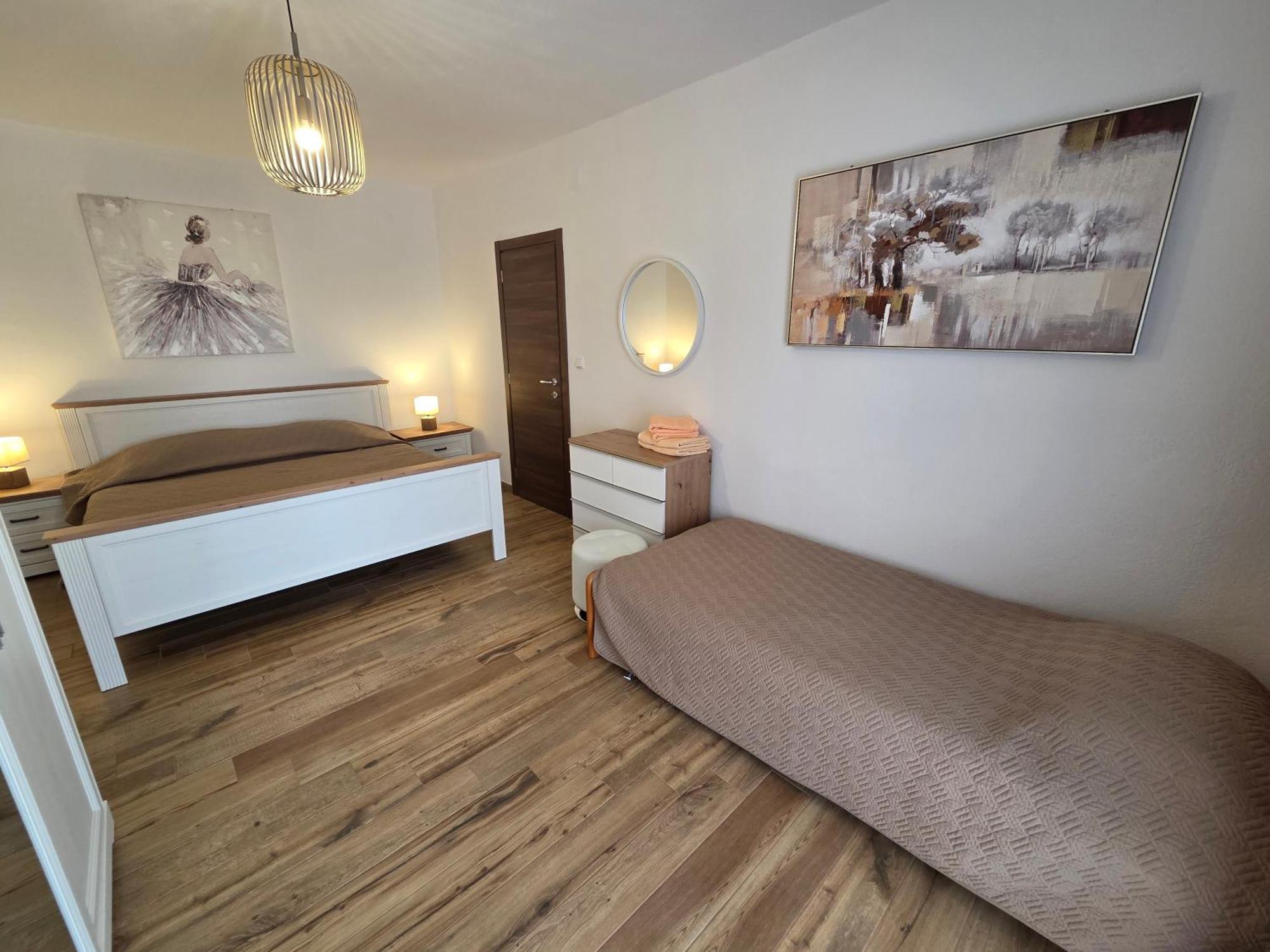 Apartments & Rooms Nensi บัชกา ภายนอก รูปภาพ