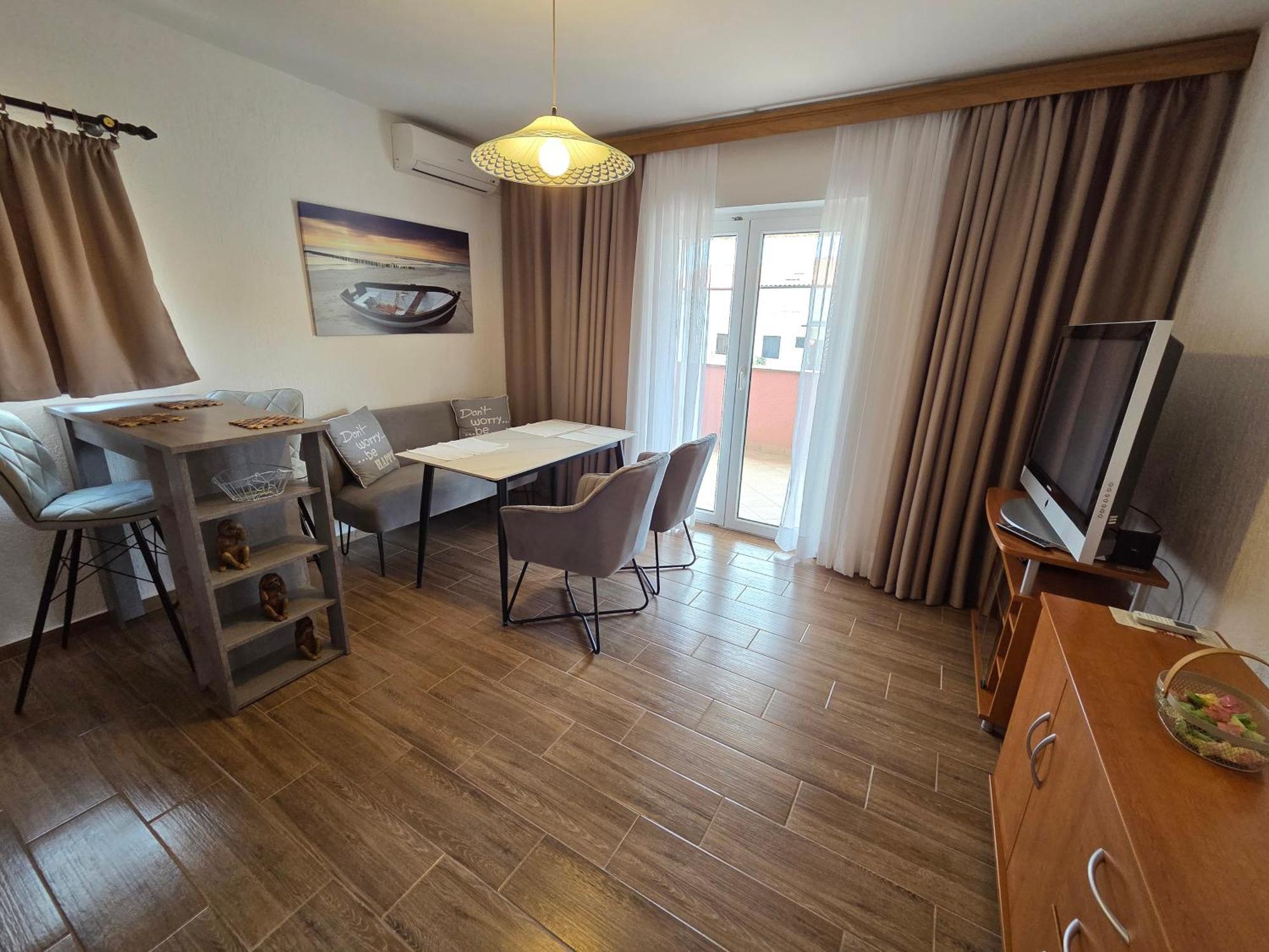 Apartments & Rooms Nensi บัชกา ภายนอก รูปภาพ
