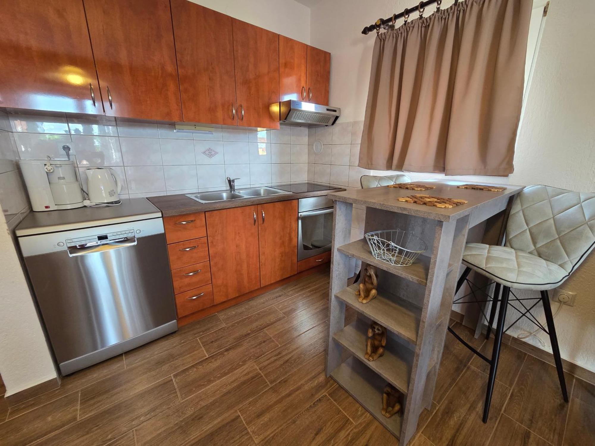 Apartments & Rooms Nensi บัชกา ภายนอก รูปภาพ